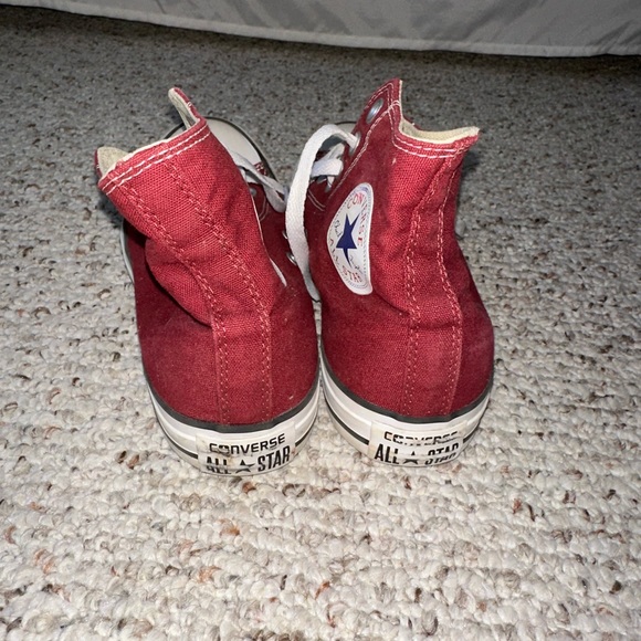 Women’s High Top Maroon Converse - Picture 3 of 3